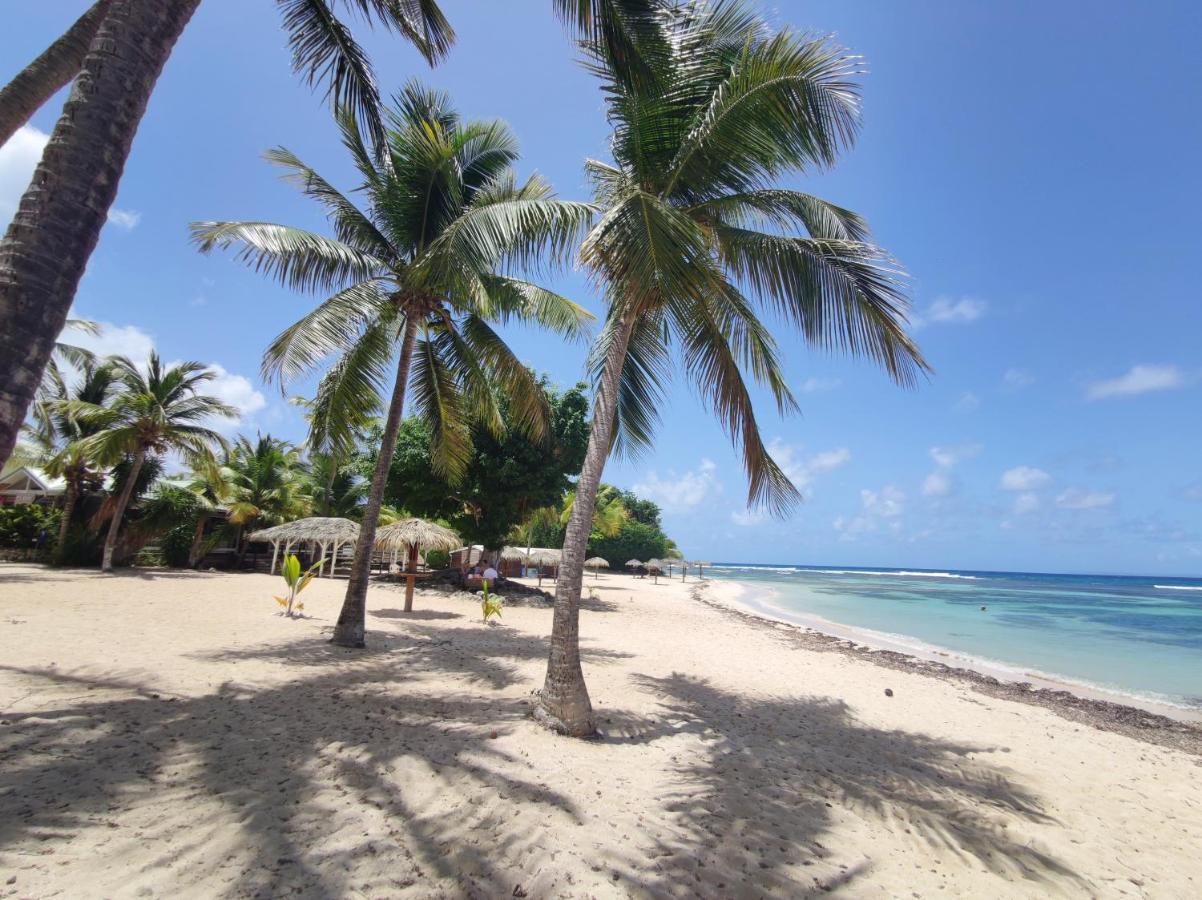 Kukumi'S Suite Anse Des Rochers Saint-Francois  Exterior photo